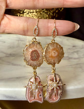 Load image into Gallery viewer, Agate Star Earrings
