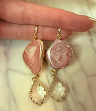 Load image into Gallery viewer, Earrings
