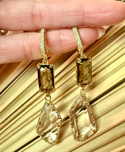 Load image into Gallery viewer, Earrings
