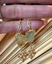 Load image into Gallery viewer, Druzy Earrings
