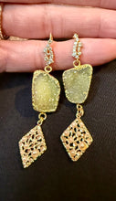 Load image into Gallery viewer, Druzy Earrings
